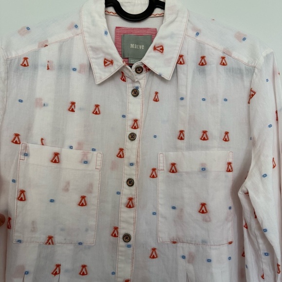 Maeve Casual White and Red Button Down Shirt with Geometric Design - Picture 8 of 10